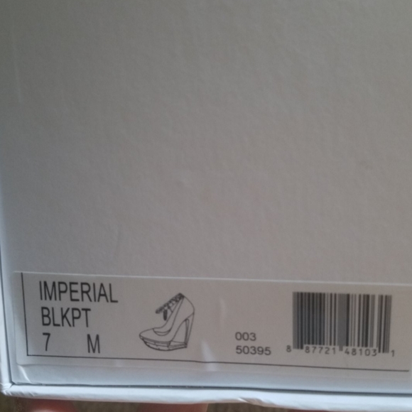 Emily B Imperial Heels - Picture 4 of 4